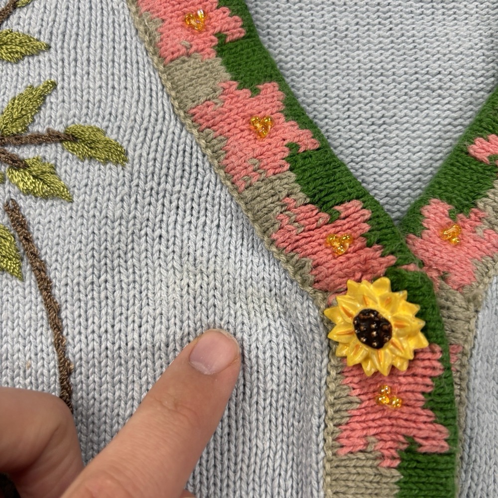 Vintage Storybook Knits Cardigan Sweater Size Medium Floral Rat Mouse Nature - Picture 7 of 11
